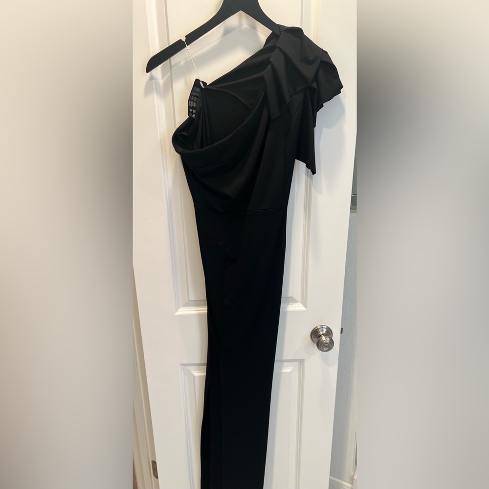Black long dress - size medium